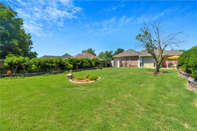 903 June Drive, Springdale, AR 72762