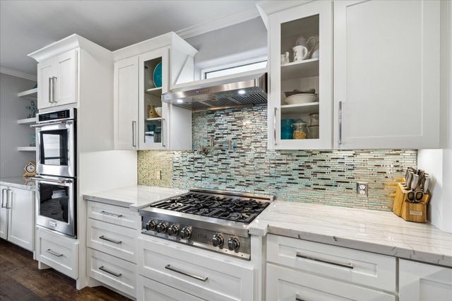 4019 Bayshore Drive Drive, Bacliff, TX 77518
