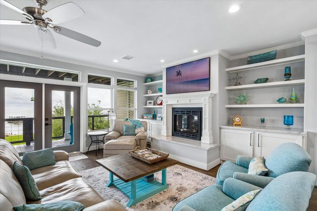 4019 Bayshore Drive Drive, Bacliff, TX 77518