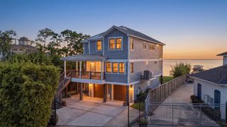 4019 Bayshore Drive Drive, Bacliff, TX 77518