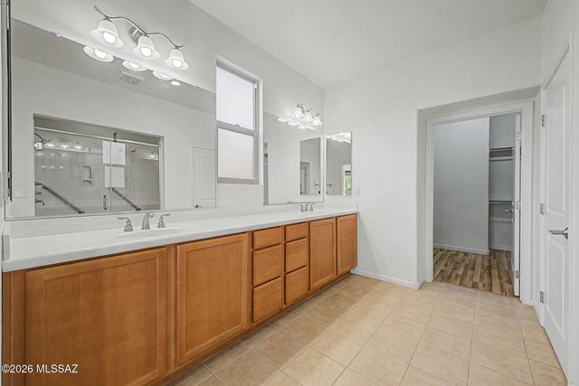 1113 N Night Heron Drive, Green Valley, AZ 85614