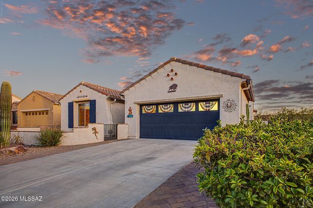 1113 N Night Heron Drive, Green Valley, AZ 85614