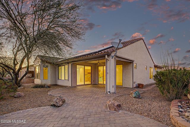 1113 N Night Heron Drive, Green Valley, AZ 85614