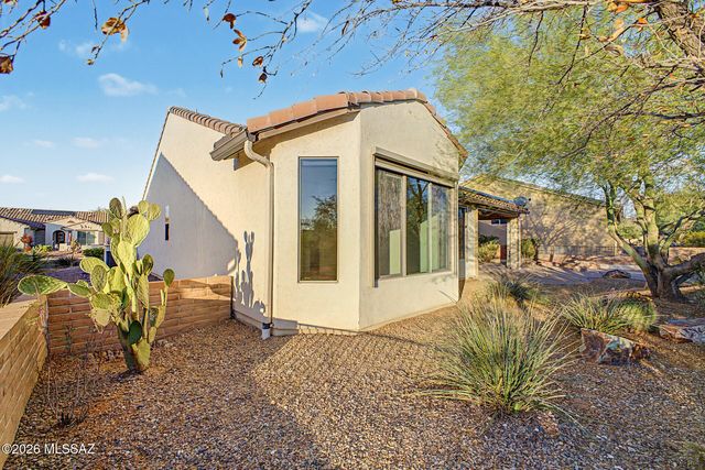 1113 N Night Heron Drive, Green Valley, AZ 85614