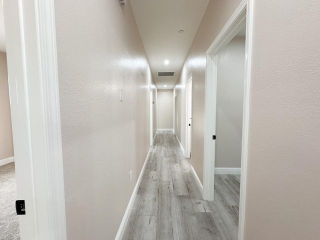 1527 9th Ave, Olivehurst, CA 95961