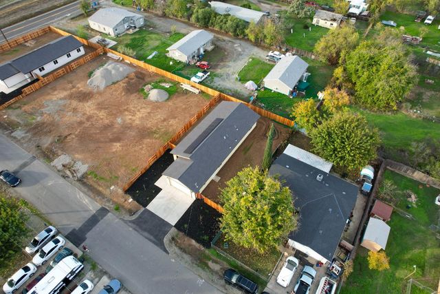 1527 9th Ave, Olivehurst, CA 95961