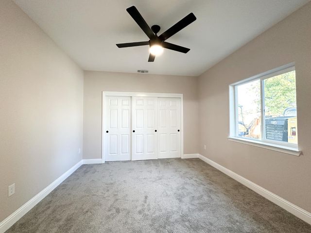 1527 9th Ave, Olivehurst, CA 95961