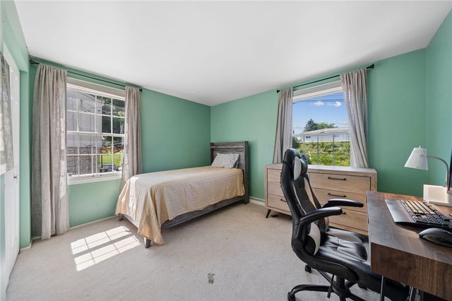 309 Toura Drive, Pleasant Hills, PA 15236