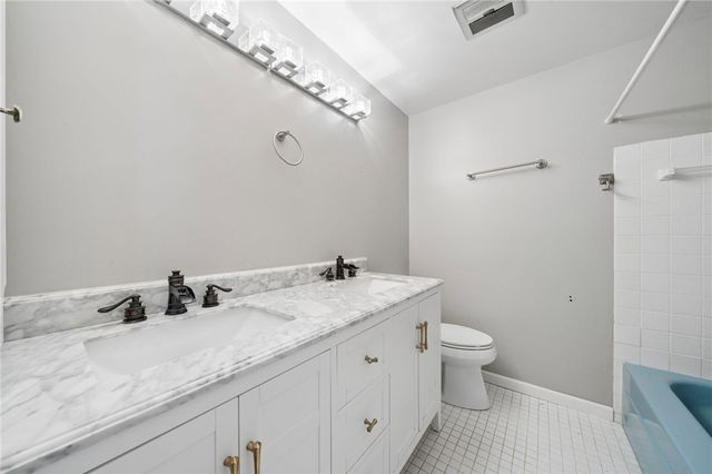 309 Toura Drive, Pleasant Hills, PA 15236