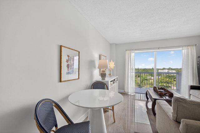 2600 N Flagler Drive 813, West Palm Beach, FL 33407