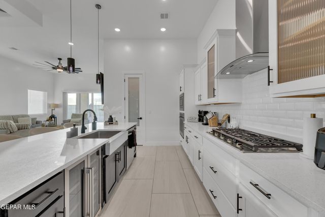 965 Pettus Place Place, El Paso, TX 79928