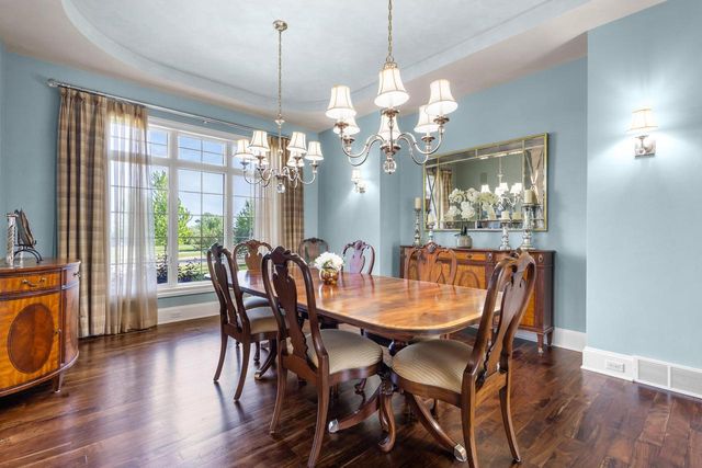 2828 E APPLE HILL BOULEVARD, Appleton, WI 54913