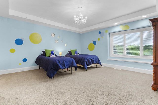 2828 E APPLE HILL BOULEVARD, Appleton, WI 54913