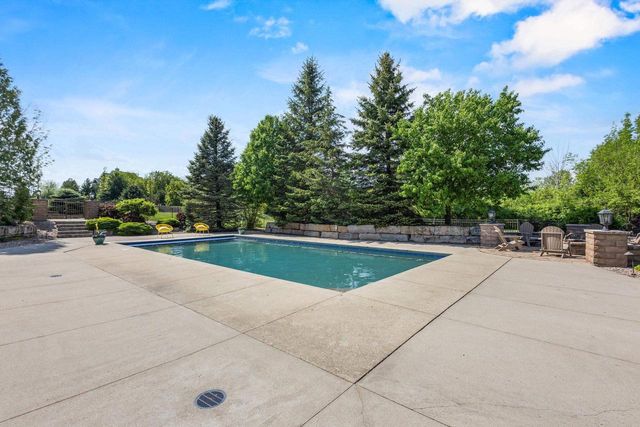 2828 E APPLE HILL BOULEVARD, Appleton, WI 54913
