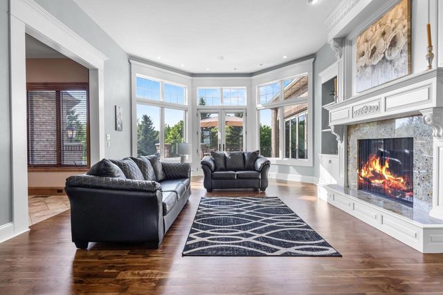 2828 E APPLE HILL BOULEVARD, Appleton, WI 54913