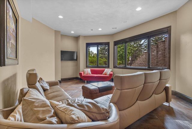 2828 E APPLE HILL BOULEVARD, Appleton, WI 54913