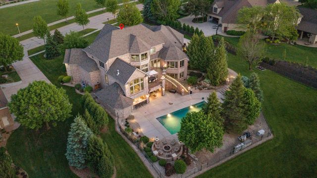 2828 E APPLE HILL BOULEVARD, Appleton, WI 54913