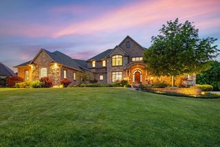 2828 E APPLE HILL BOULEVARD, Appleton, WI 54913