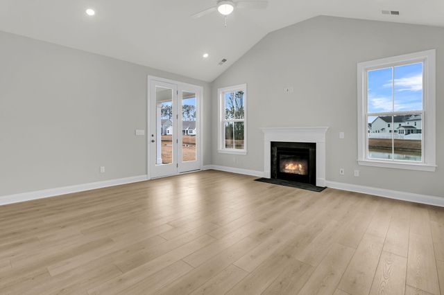 774 Maynard Lane, Summerville, SC 29486