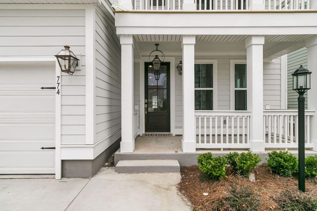774 Maynard Lane, Summerville, SC 29486