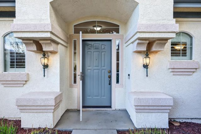 743 Moylegrove Ct, Folsom, CA 95630