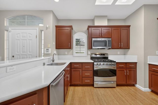 743 Moylegrove Ct, Folsom, CA 95630