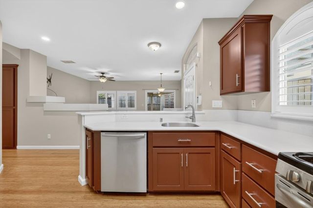 743 Moylegrove Ct, Folsom, CA 95630