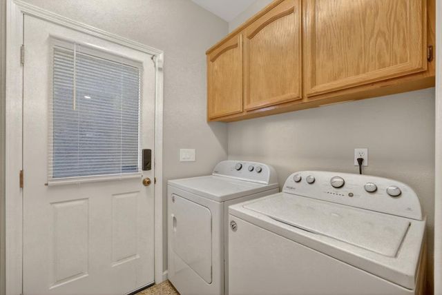 743 Moylegrove Ct, Folsom, CA 95630