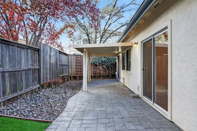 743 Moylegrove Ct, Folsom, CA 95630