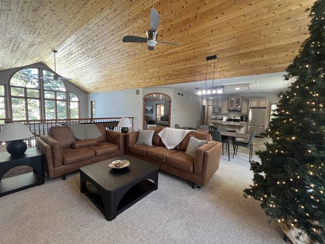 N6921 S Sandstone Drive, Mauston, WI 53948