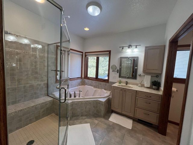 N6921 S Sandstone Drive, Mauston, WI 53948