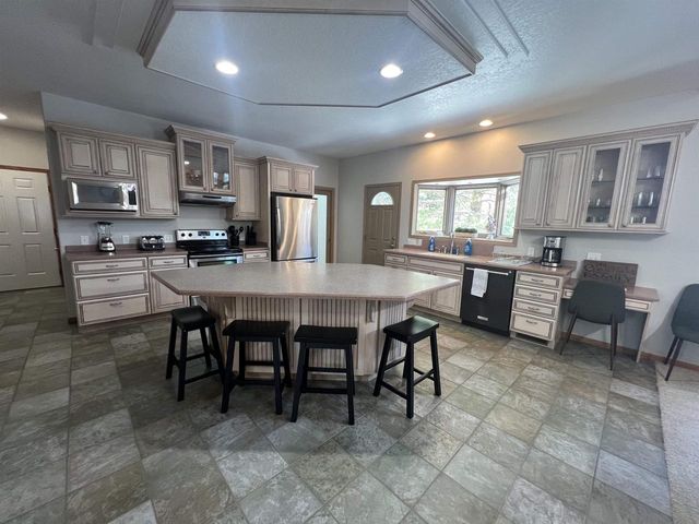 N6921 S Sandstone Drive, Mauston, WI 53948