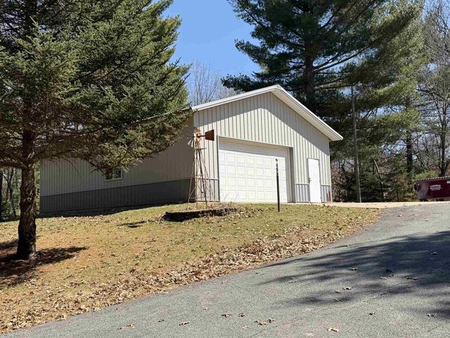 N6921 S Sandstone Drive, Mauston, WI 53948