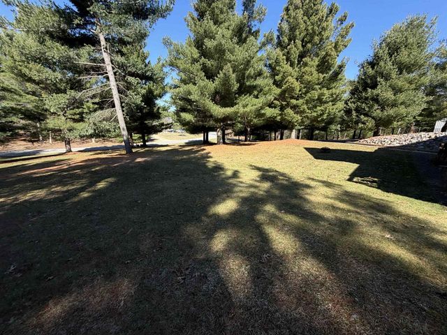 N6921 S Sandstone Drive, Mauston, WI 53948