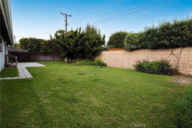 18828 Santa Mariana St, Fountain Valley, CA 92708