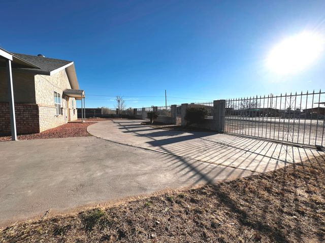 10183 DIJON Place, Socorro, TX 79927