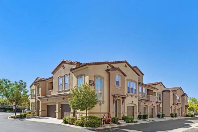 11130 Taloncrest Way Unit 11, San Diego, CA 92126