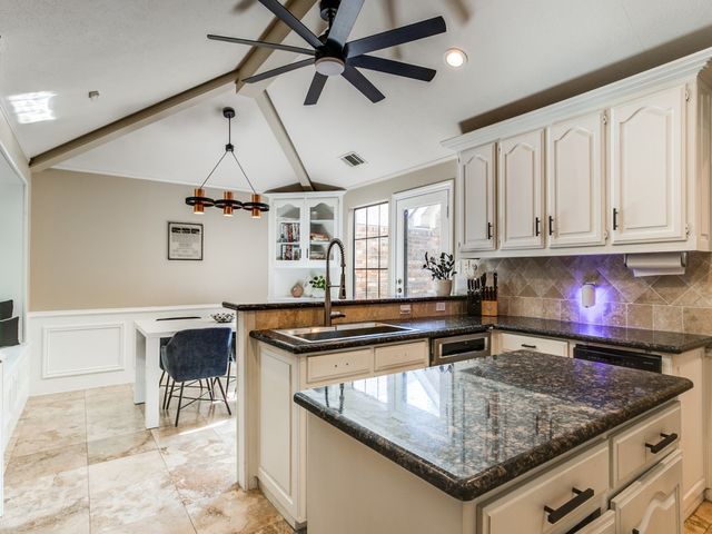 12536 Degas Lane, Dallas, TX 75230