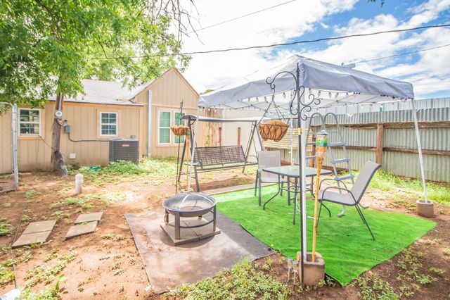 1501 8th Street, Levelland, TX 79336