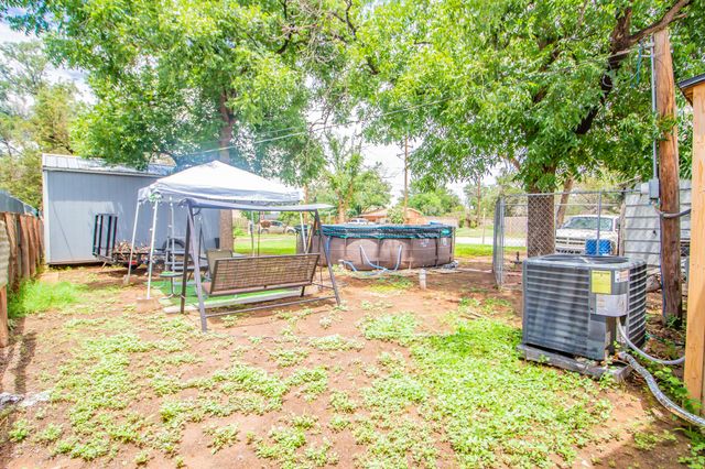 1501 8th Street, Levelland, TX 79336