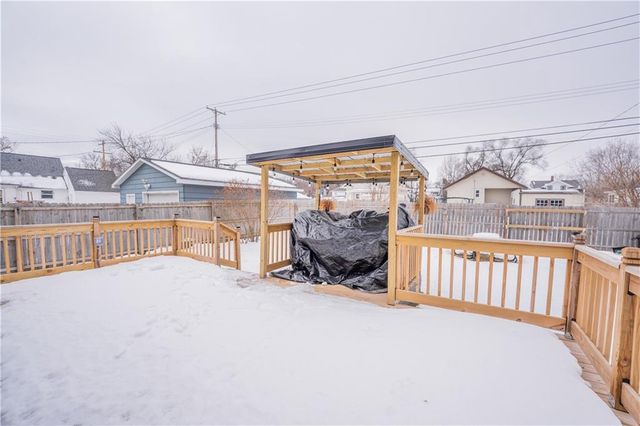 2022 8th Street, Eau Claire, WI 54703