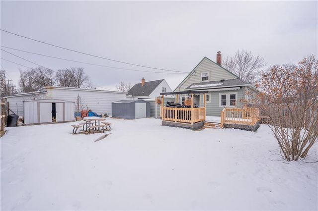 2022 8th Street, Eau Claire, WI 54703