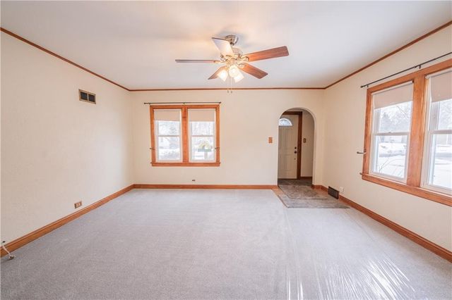 2022 8th Street, Eau Claire, WI 54703