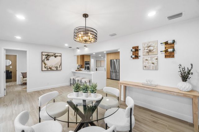 2634 SW 5th Street, Boynton Beach, FL 33435