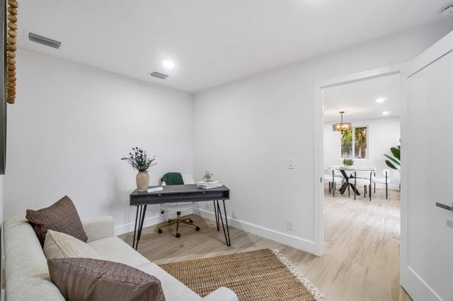 2634 SW 5th Street, Boynton Beach, FL 33435