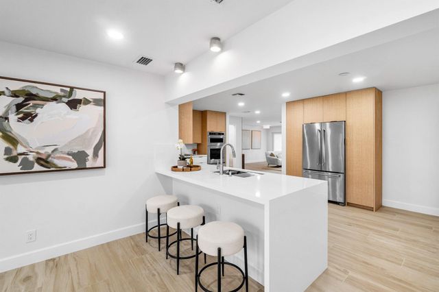 2634 SW 5th Street, Boynton Beach, FL 33435