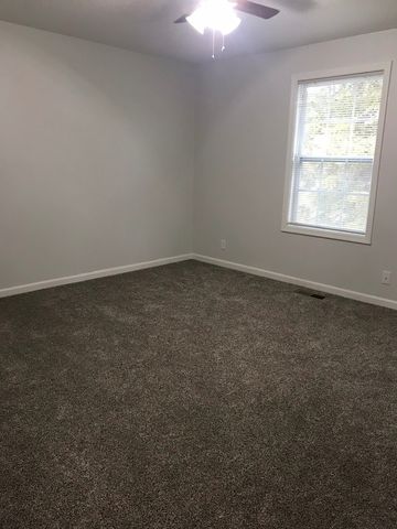 1661 Baltimore Dr Apt A, Clarksville, TN 37043