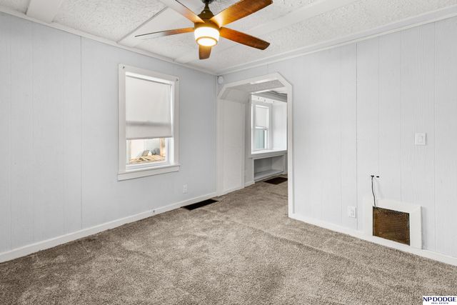 511 Poppleton Avenue, Omaha, NE 68108