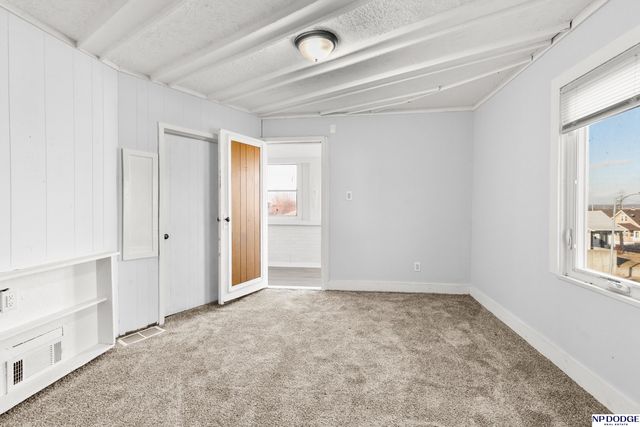 511 Poppleton Avenue, Omaha, NE 68108