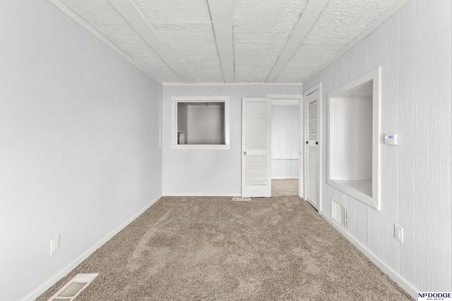 511 Poppleton Avenue, Omaha, NE 68108